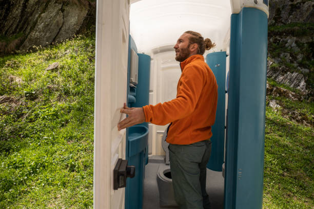 Portable Toilet Options We Offer in Atherton, CA